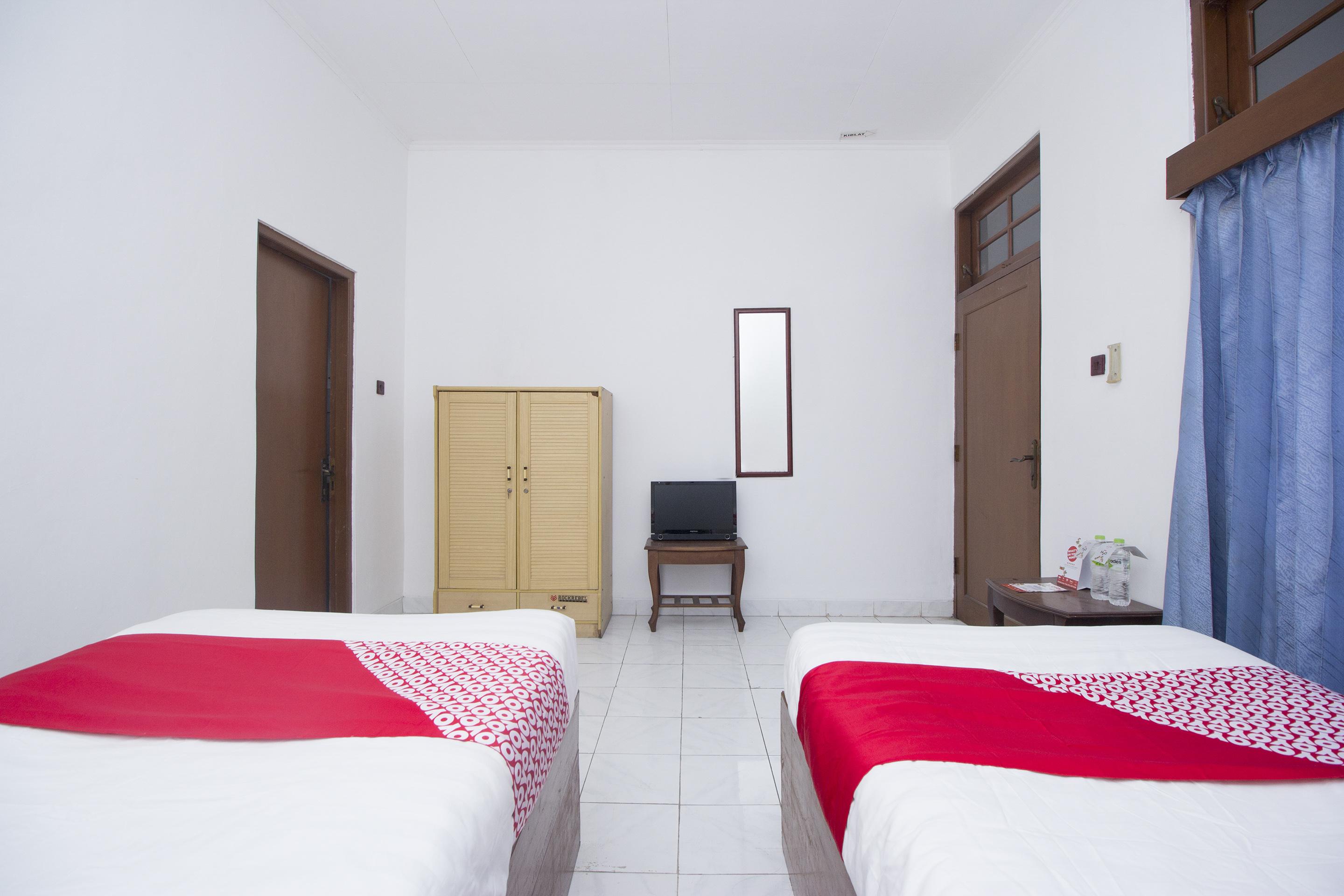 Hotel Dewi Sri Redpartner Yogyakarta Kültér fotó